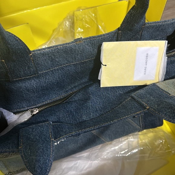 Brandnew Marc Jacobs Large Distressed Denim Tote Bag - Picture 3 of 6
